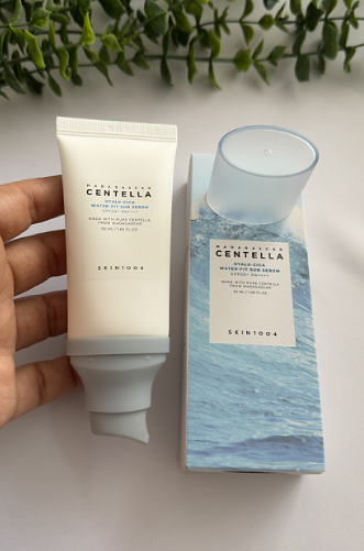 سنتلا ضدآفتاب اسکین 1004