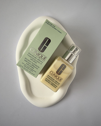 لوسیون مرطوب کننده و آبرسان دراماتیکالی کلینیک