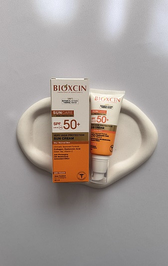 بی رنگ مناسب پوست خشک و معمولی