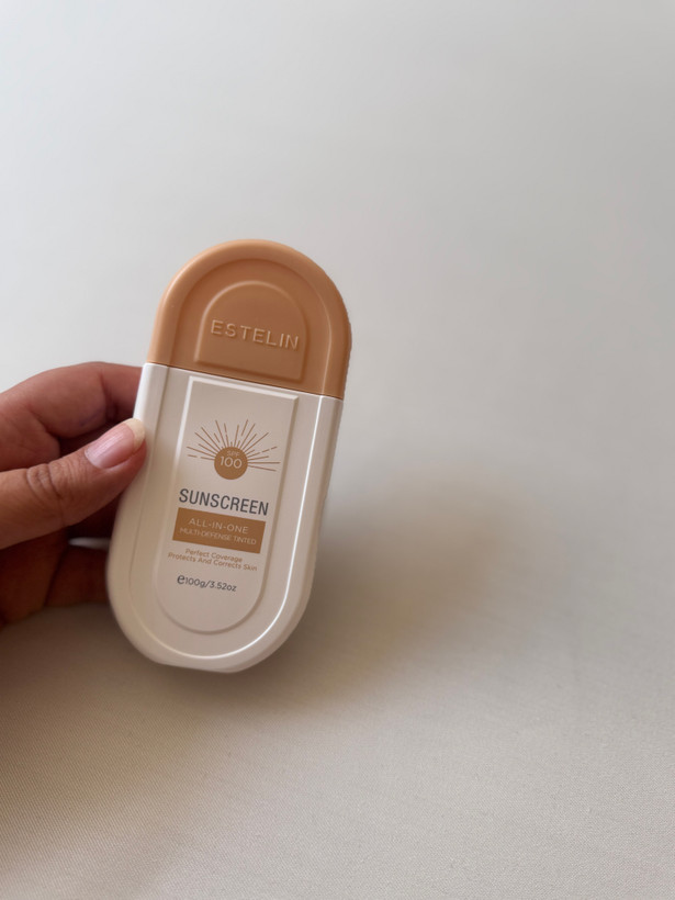 کرم ضد آفتاب رنگی (تینتی) استلین SPF 100 حجم 100 میل